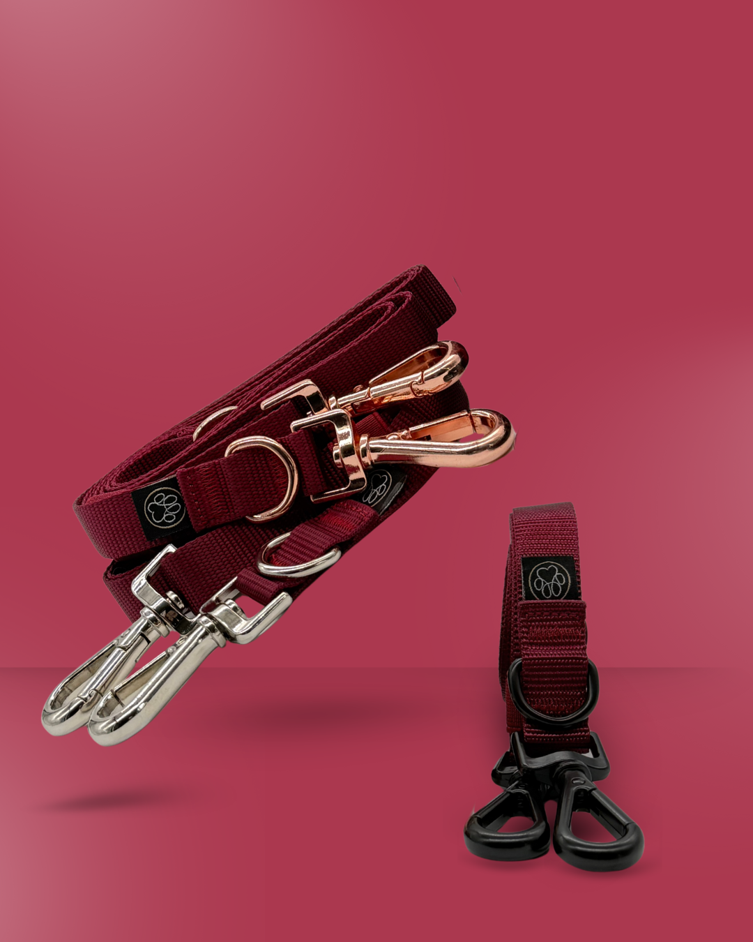 Verstellbare Doppelleine mit zwei Karabinern – ideal zum gleichzeitigen Führen von zwei Hunden, aus robustem Nylon mit weichem Griff. Bordeaux Rose gold Schwarz Silber